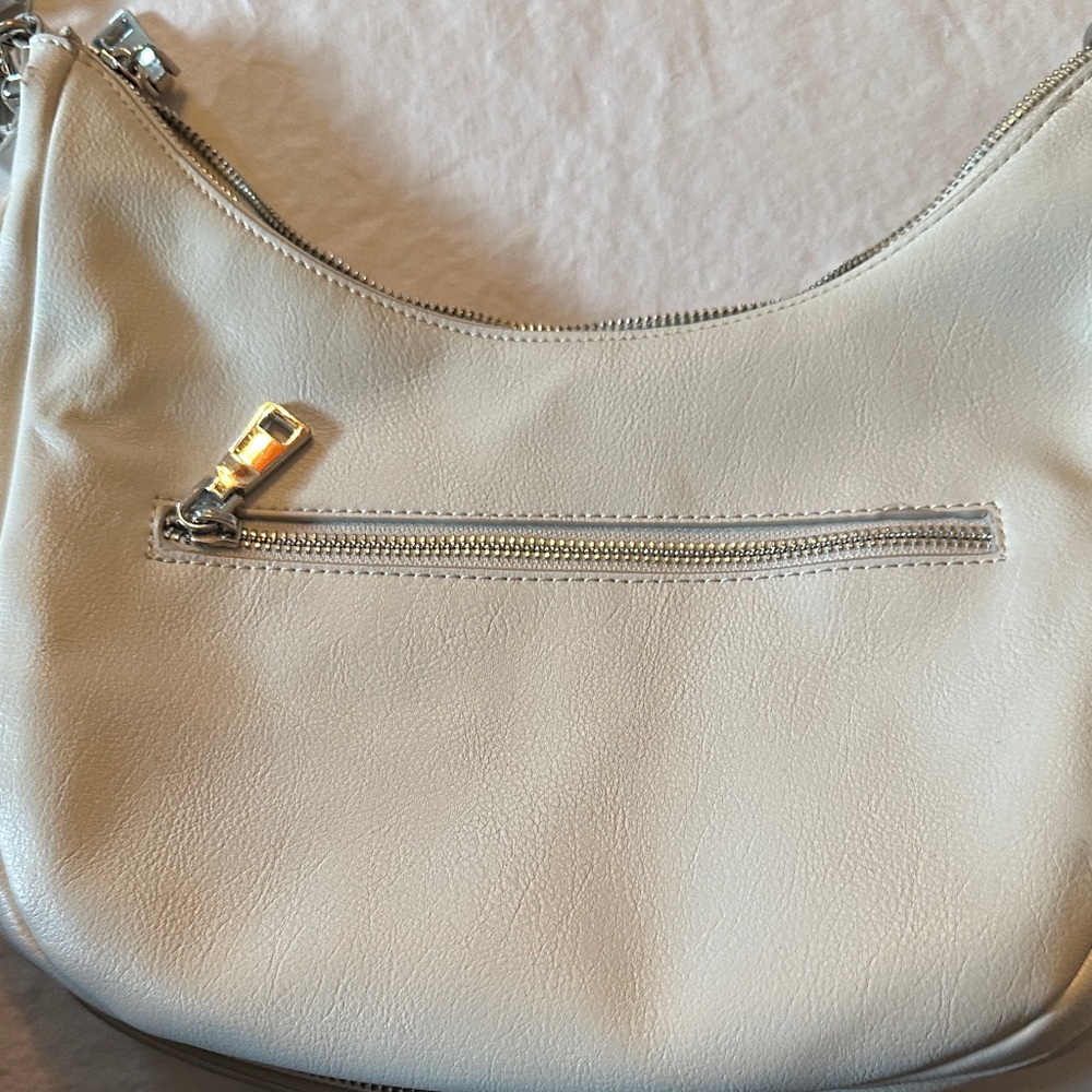Elegant Cream Shoulder Bag